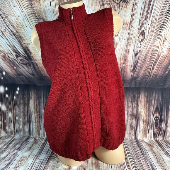 Christopher & Banks Jackets & Blazers - Christopher & Banks Sz Medium Red Sleeveless Full Zip Mock Neck Sweater Vest Top